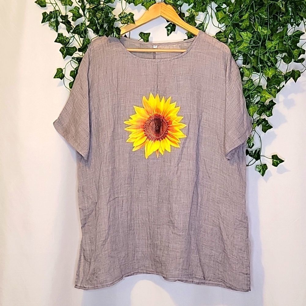Sunflower. Oversized Top. Cover Up. Size 3XL. NWOT